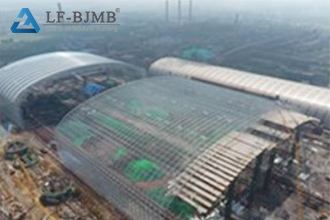 Sliding construction of space frame structure