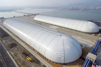 Space frame installation technology of a large barrel closed coal bunker