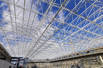 Sliding Method Construction of High-Altitude Space Frame Structure Building Atrium
