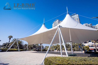 Points for wind-resistant design of tensile membrane structure in typhoon