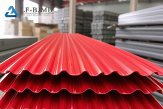 Innovative applications and significant advantages of windbreaks in space frame structures