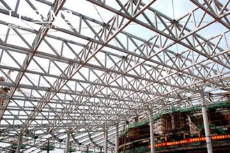 What are the most common types of trusses?