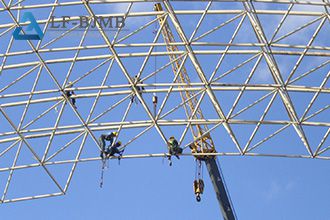 How Are Long-Span Steel Structures Installed? An Analysis of the Construction Process and Key Points for Space Structures